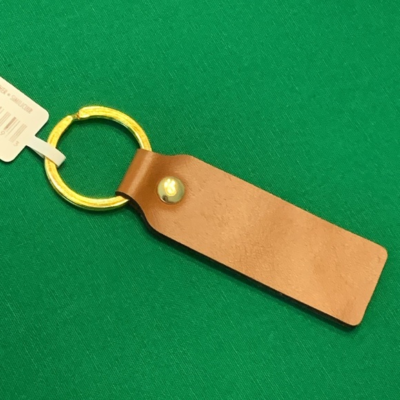 Hallmark “Hot Rod Dad Bod” Keychain - Picture 5 of 6
